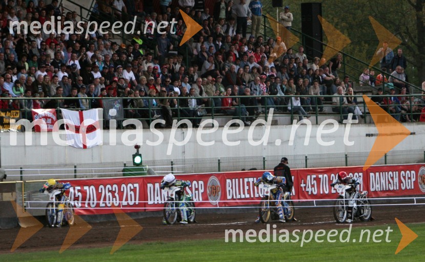 Tekmovalci na štartuSPEEDWAY GRAND PRIX, VN Slovenije 2006, dirka