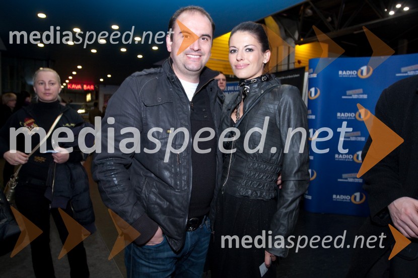 Nataša Dobelšek, manekenka in MatjažValentinovo, premiera filma