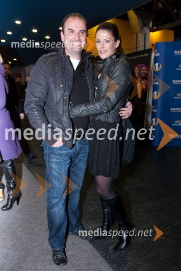 Nataša Dobelšek, manekenka in MatjažValentinovo, premiera filma