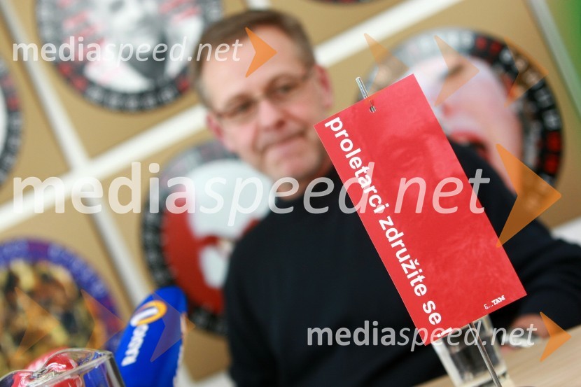 SKEI TAM, novinarska konferencaSKEI TAM, novinarska konferenca