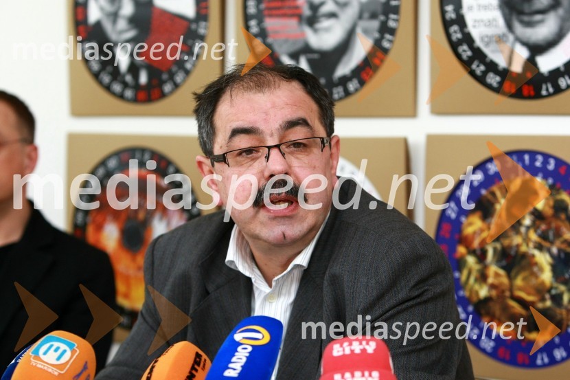 Zvonko Slana, sekretar Sindikata kovinske in elektroindustrije - SKEI TAMSKEI TAM, novinarska konferenca