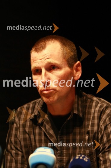 Zoran HajtnikTomaž Humar: Ni nemogočih poti, novinarska konferenca ob drugi dopolnjeni izdaji