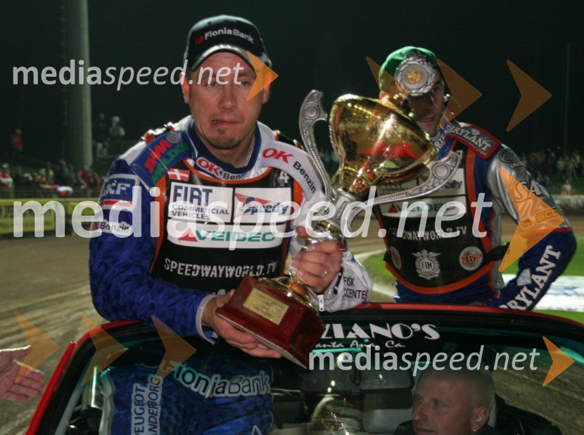 Nicki Pedersen (Danska) in Tomasz Gollob (Poljska)SPEEDWAY GRAND PRIX, VN Slovenije 2006, dirka