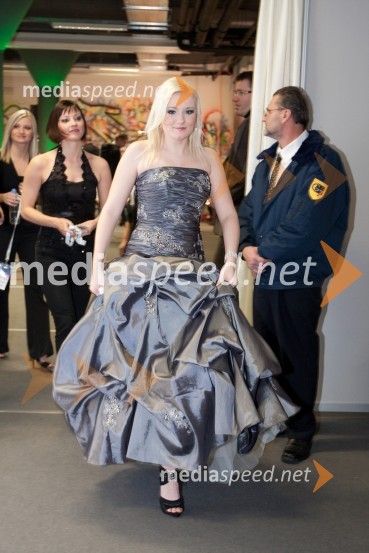 	Saša Zamernik, pevkaEMA 2010, predizbor