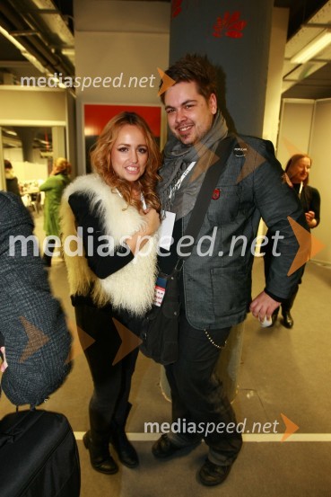 Nina Šušnjara, modna oblikovalka ter Nejc Simšič, novinar in igralecEMA 2010, predizbor