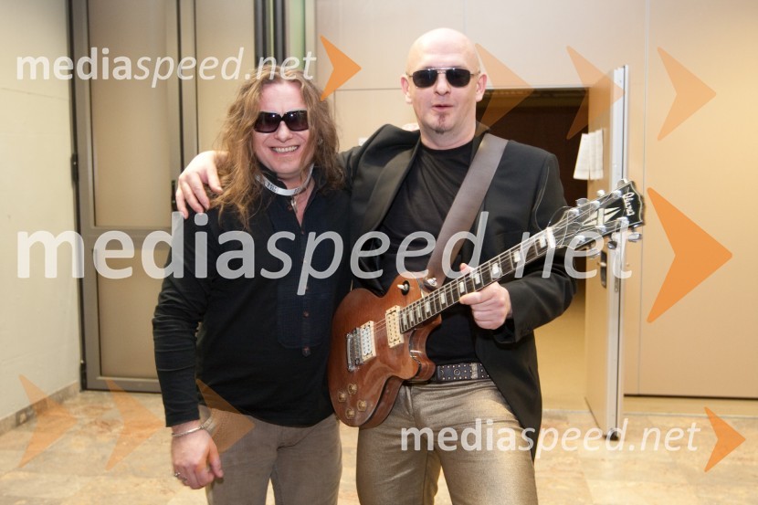 Člana skupine Vaso & D PlejbeksEMA 2010, predizbor