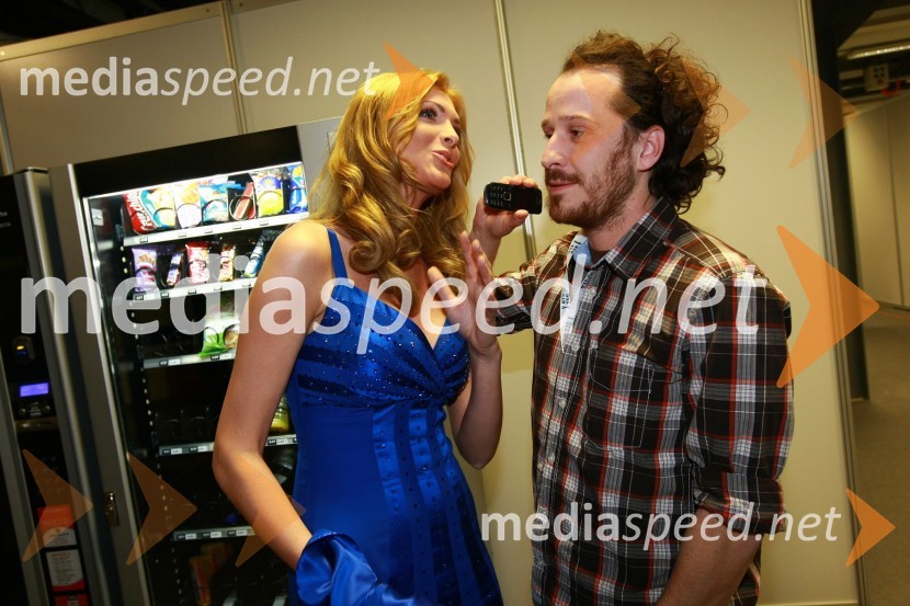 Manca Špik, pevka in Jernej Šavel, novinarEMA 2010, predizbor