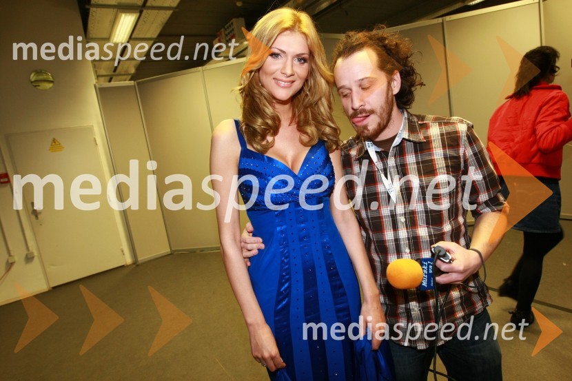 Manca Špik, pevka in Jernej Šavel, novinarEMA 2010, predizbor