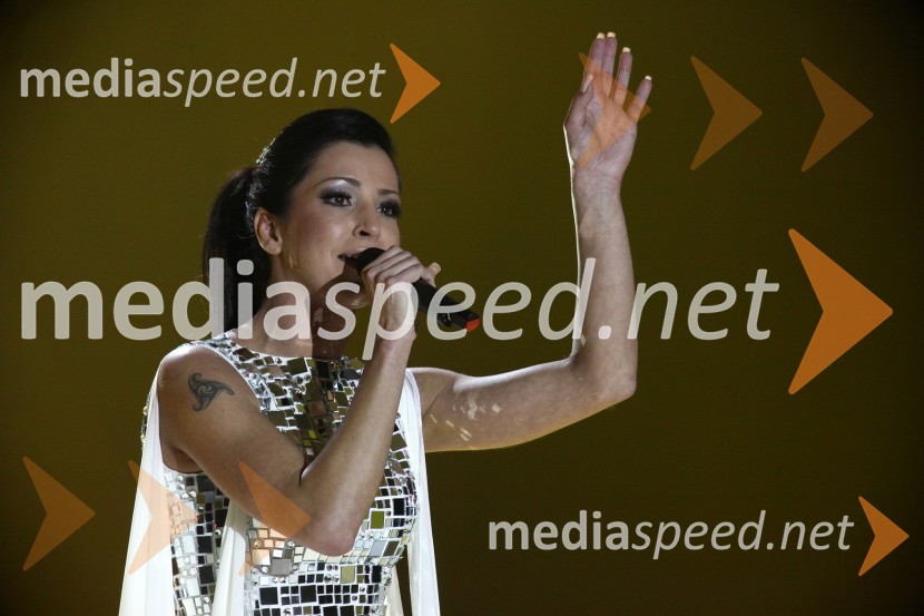 Petra Pečovnik, pevkaEMA 2010, predizbor