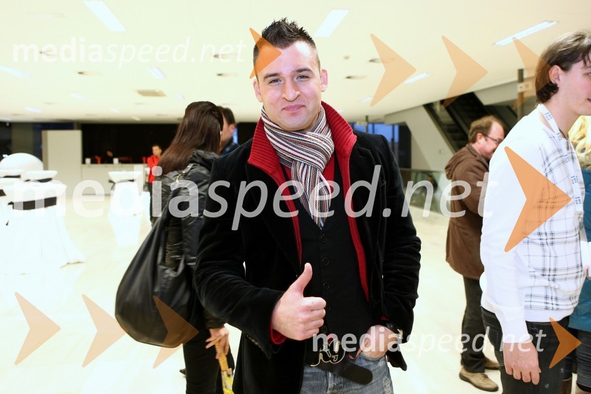 Mark Popovič, pevecEMA 2010, predizbor