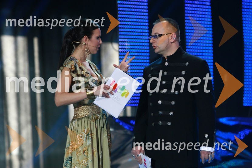Lorella Flego in Andrea Flego, voditelja finalnega večeraEMA 2010, finale