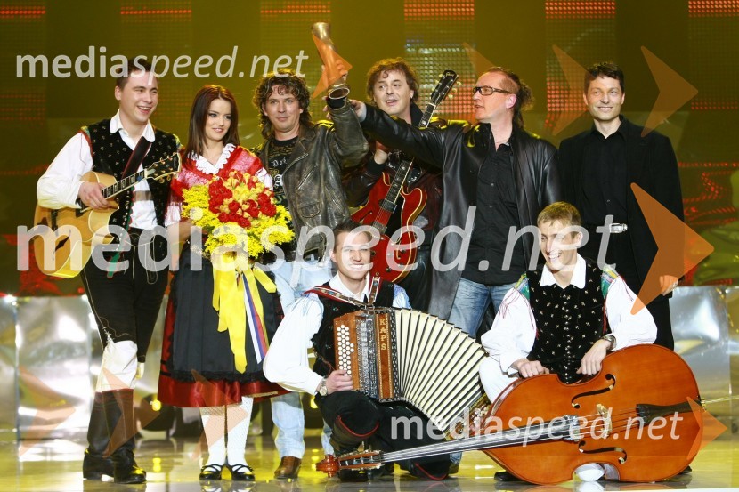 Ansambel Roka Žlindre in skupina Kalamari, Marino Legovič, avtor glasbe ter Leon Oblak, avtor besedila - zmagovalci Eme 2010EMA 2010, finale