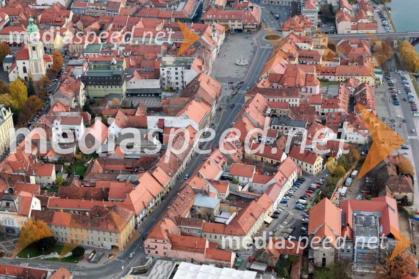 Središče mesta Maribor: Glavni trg, Koroška cesta, Stolna cerkev, Rotovž, Pošta Slovenije, Minoritska cerkev, Lutkovno gledališče MariborSlovenija iz zraka