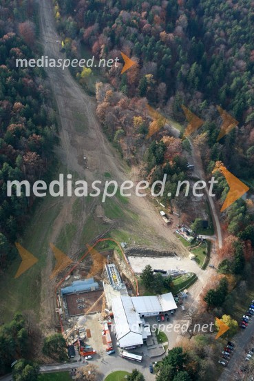 Gradnja spodnje postaje Pohorske vzpenjačeSlovenija iz zraka