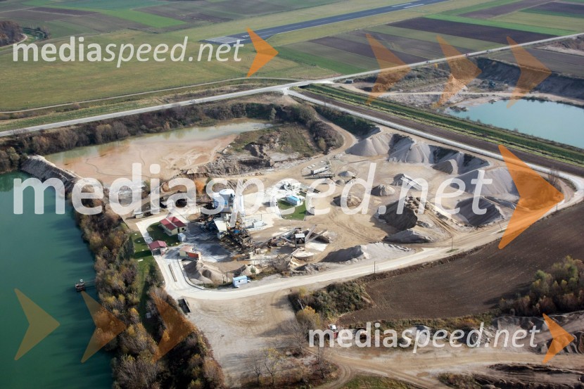 IGM Stavbar Maribor, priprava materijala (gramoz, pesek)Slovenija iz zraka