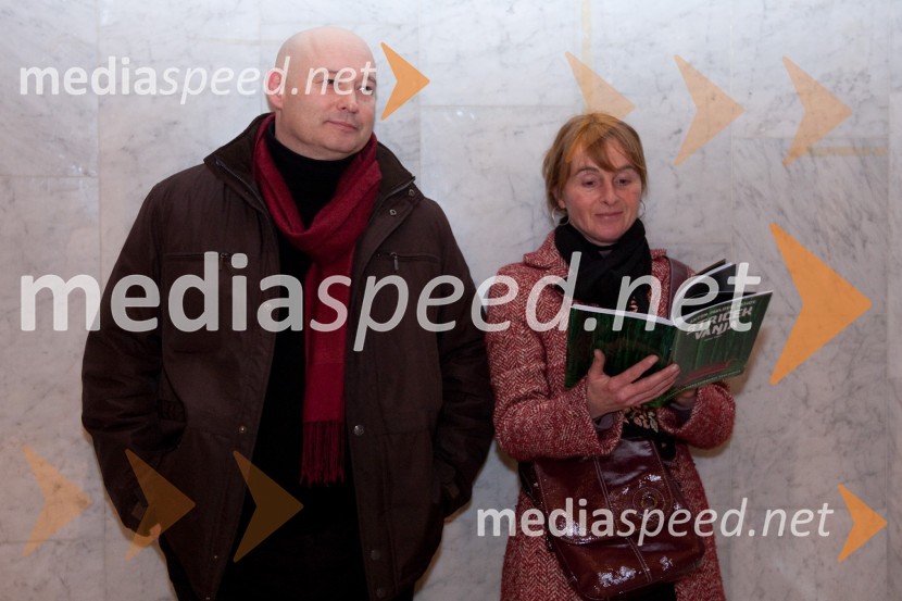 Bojan Bitežnik, oblikovalec in Nataša SbilStriček Vanja, premiera v SNG Nova Gorica