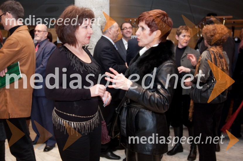 Alenka Matoh in Branka Štrukelj, organizator v SNG NGStriček Vanja, premiera v SNG Nova Gorica