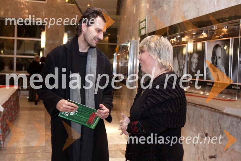 Gregor Butala, selektor Borštnikovega srečanja in Ira Ratej, umetniški vodja SNG Nova GoricaStriček Vanja, premiera v SNG Nova Gorica