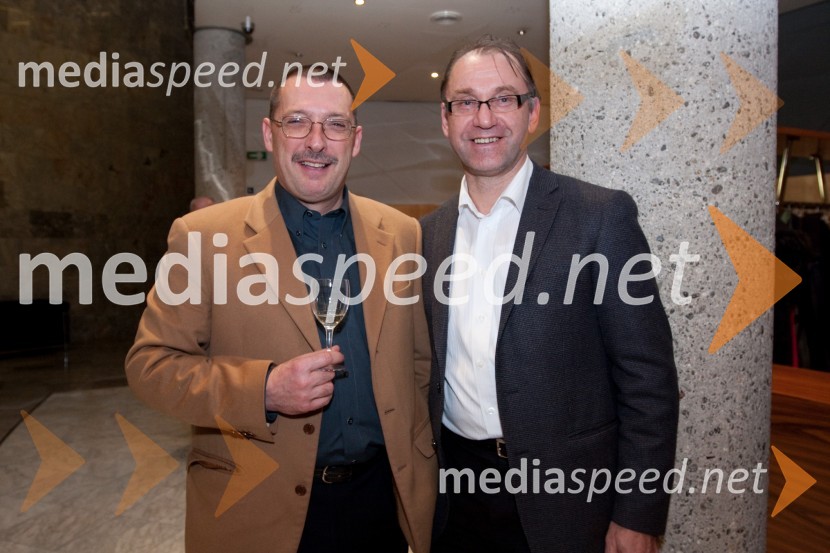 Aleš Bucik, župan občine Renče Vogrsko in Črtomir Špacapan, direktore Razvojne agencije S Primorske, nekdanji župan občine Nova GoricaStriček Vanja, premiera v SNG Nova Gorica