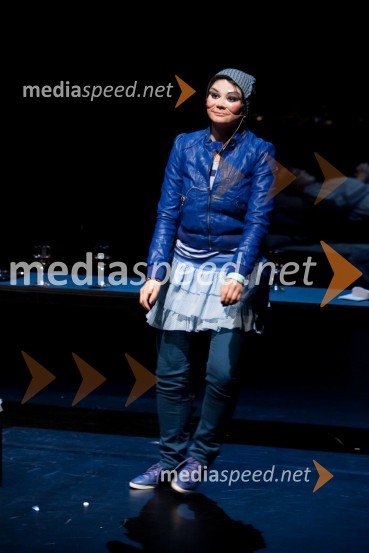 Alja Kapun, igralkaDrama o Mirjani in tistih okrog nje