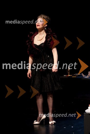 Jetter Ostan Vejrup, igralkaDrama o Mirjani in tistih okrog nje