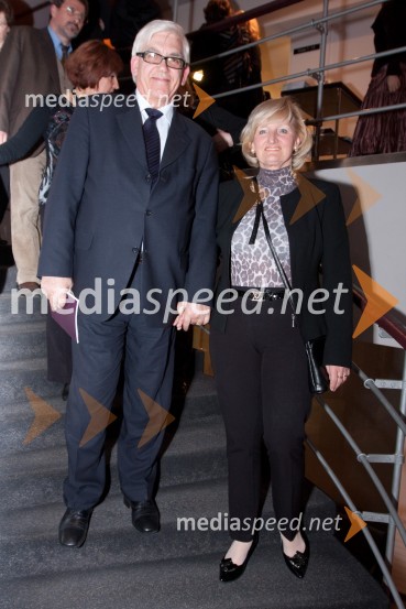 	Aleks Štakul, nekdanji generalni direktor RTV Slovenija in soproga MartaDrama o Mirjani in tistih okrog nje