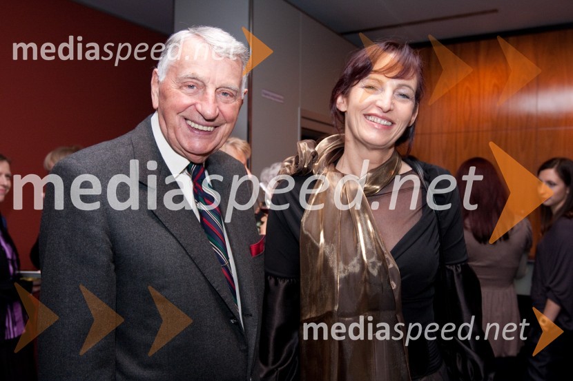 Demeter Bitenc, igralec in spremljevalka Majda PintarDrama o Mirjani in tistih okrog nje