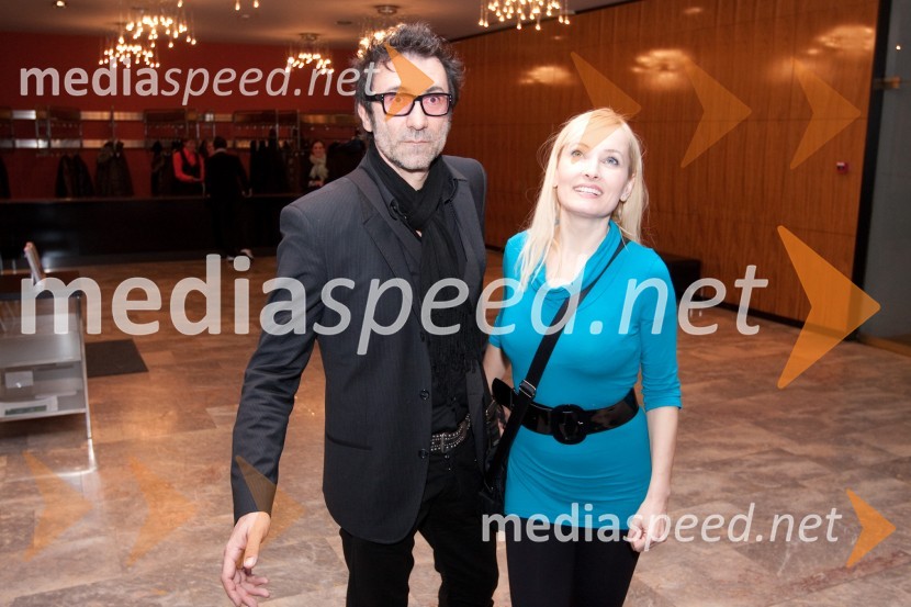 Branko Đurić - Đuro, režiser in igralec in Tanja Ribič, igralkaDrama o Mirjani in tistih okrog nje