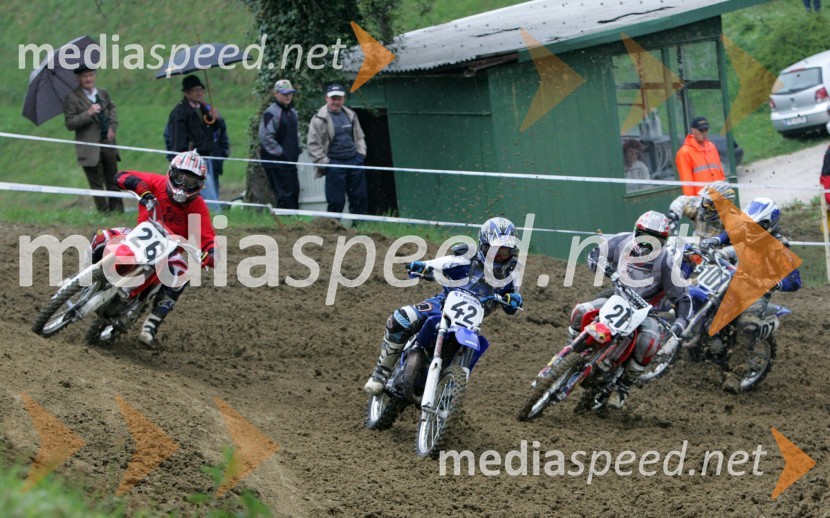 Štart v razredu do 85 ccm, v ospredju: Jan Koren (MK Slovenj Gradec), Aljoša Molnar (AMD Feroda) in Peter Tadič (MTD racing)MOTOKROS, 3. dirka za DP, Lemberg