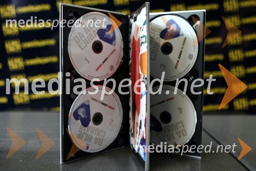 Crvena Jabuka, novinarska konferenca