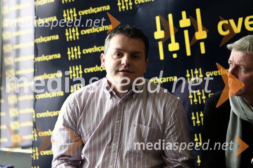 Igor Dajić, Sedvex RecordsCrvena Jabuka, novinarska konferenca