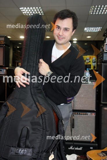 Chris Minh Doky, kontrabasist in bas kitaristMike Stern, jazz klinika v Mariboru