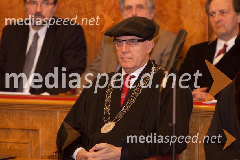 prof. mag. Peter Gabrijelčič, dekan Fakultete za arhitekturoPromocija doktorjev znanosti na Univerzi v Ljubljani