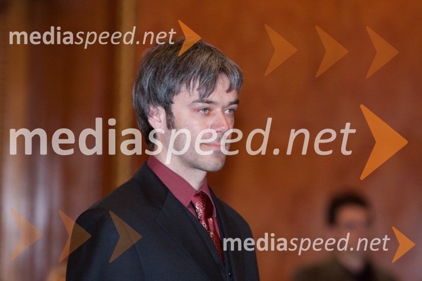 	Jakob Jaša Kenda, doktorant na Filozofski fakultetiPromocija doktorjev znanosti na Univerzi v Ljubljani