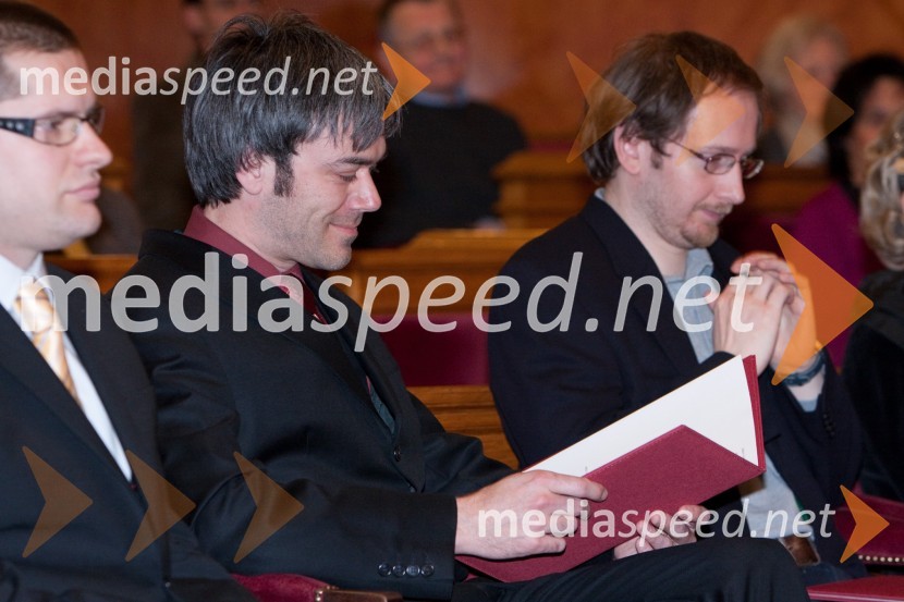 	Jakob Jaša Kenda, doktorant na Filozofski fakultetiPromocija doktorjev znanosti na Univerzi v Ljubljani