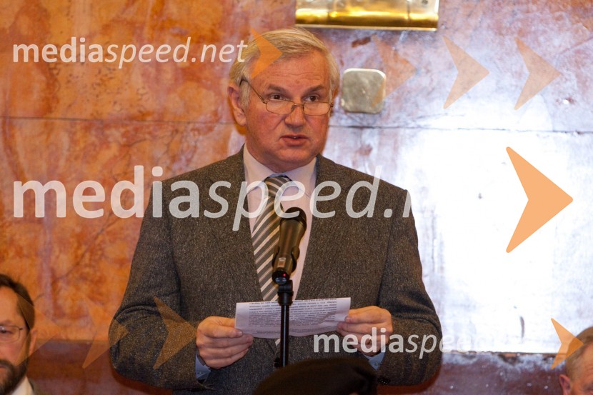 Prof. dr. Dušan Nećak, Filozofska fakultetaPromocija doktorjev znanosti na Univerzi v Ljubljani