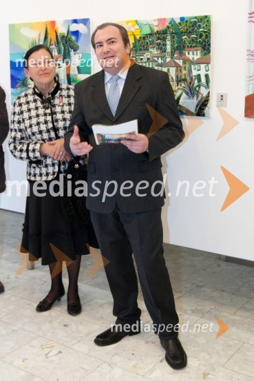 Dunja Bezjak, članica ženskega društva S.I.L.A in Mario Berdič, kritikOdprtje razstave Nenada Marasovića