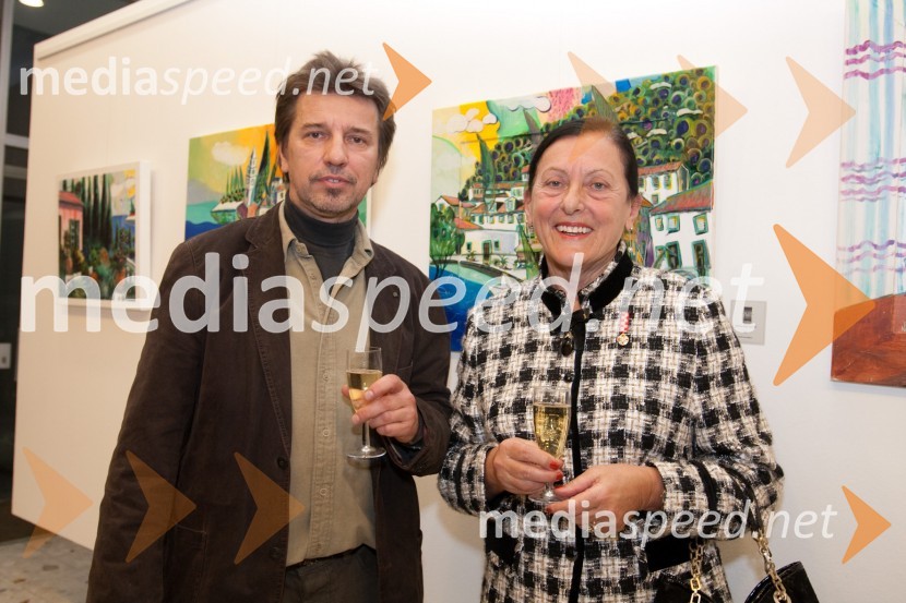 Nenad Marasović, akademski slikar in Dunja Bezjak, članica ženskega društva S.I.L.AOdprtje razstave Nenada Marasovića