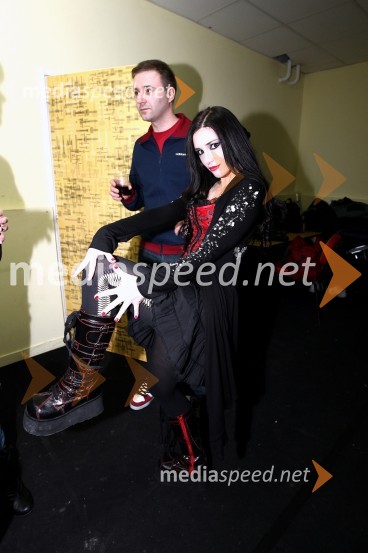 Urška Majdič, pevka skupine Billy's private parkingBite me, koncert skupine Billy's private parking