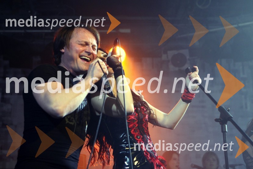 Matjaž Jelen, pevec skupine Šank Rock in Urška Majdič, pevka skupine Billy's private parkingBite me, koncert skupine Billy's private parking