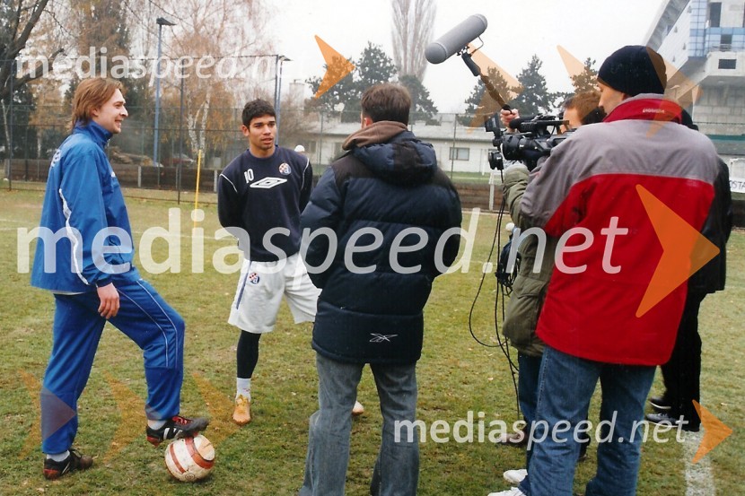 Baletnik Anton Bogov na treningu z nogometaši zagrebškega DinamaAnton Bogov, baletnik