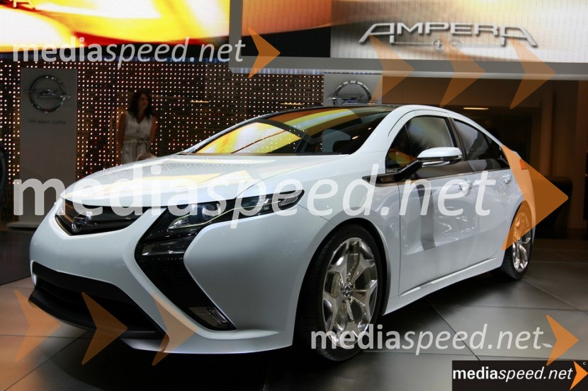 Opel Ampera