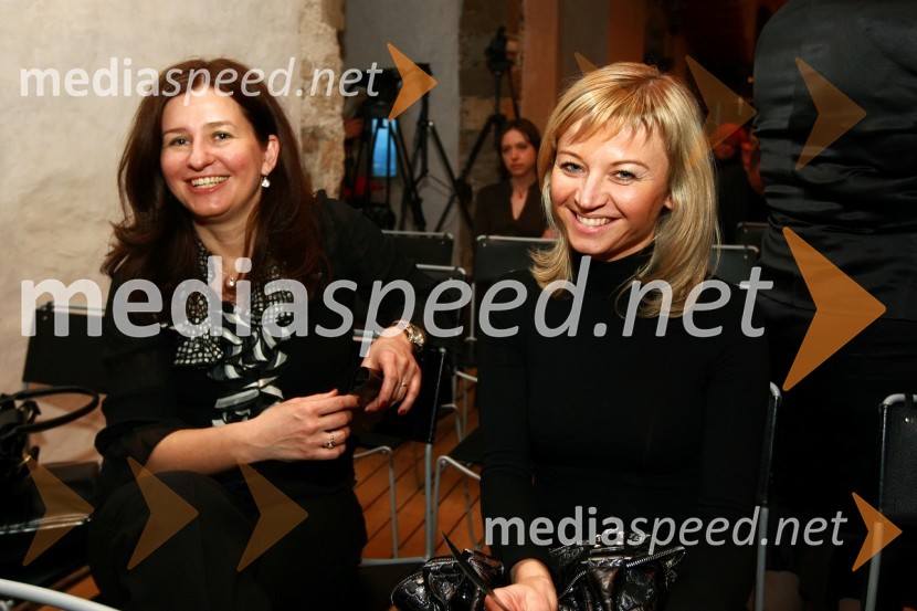 Marjana Bastar, vodja marketinga in odnosov z javnostmi, Zavaroalnice Generali in Tina Medlen, Zavarovalnica Generali
Zlata nit 2009, slavnostna razglasitev najboljših zaposlovalcev leta 2009