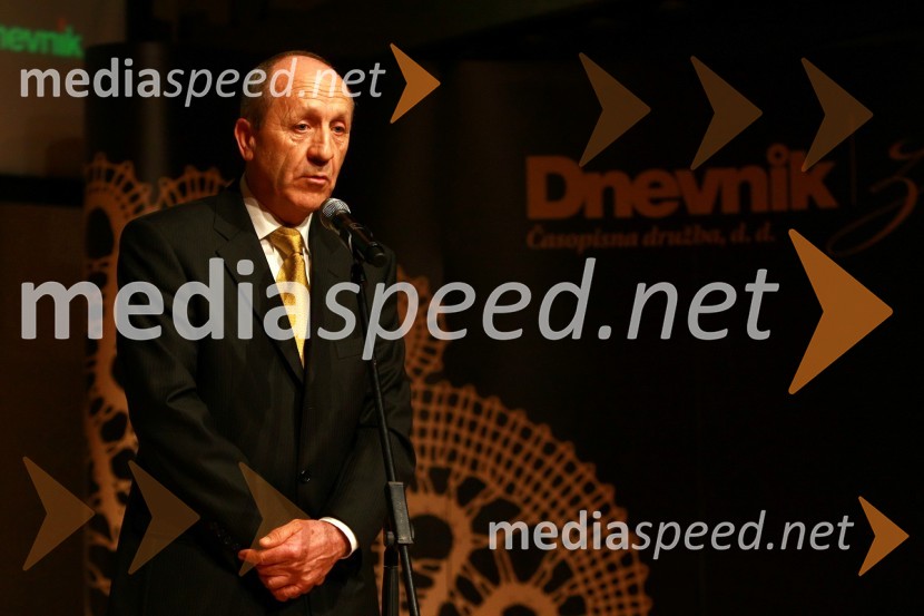 Mag. Branko Pavlin, predsednik uprave časopisne družbe DnevnikZlata nit 2009, slavnostna razglasitev najboljših zaposlovalcev leta 2009