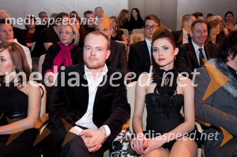 Igor Bratož, kreativni producent oddaje Slovenija ima talent s spremljevalkoViktorji 2009, prireditev - dogajanje v dvorani