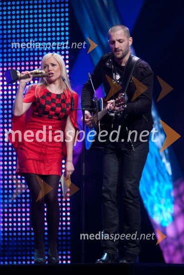 Katarina Čas, TV voditeljica in Hamo, pevecViktorji 2009, prireditev - dogajanje v dvorani
