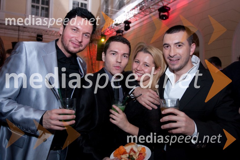 Robert Roškar, Mare Bačnar, moderator na Radio 1, Darja Štravs Tisu in Marko Potrč, Radio 1Viktorji 2009, zaključna zabava