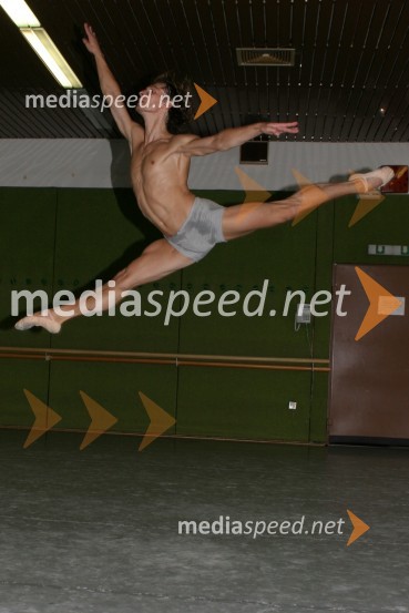 Baletnik Anton BogovAnton Bogov, baletnik