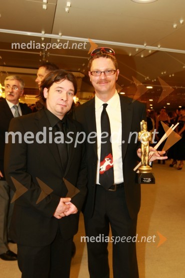Martin Senica, urednik revije Stop in Jurij Zrnec, TV voditeljViktorji 2009, zaključna zabava