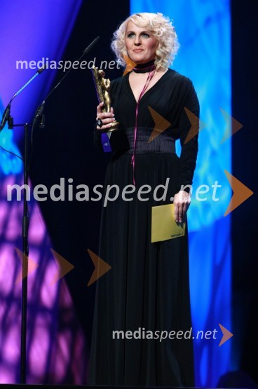 Alenka Godec, pevkaViktorji 2009, prireditev - dogajanje v dvorani